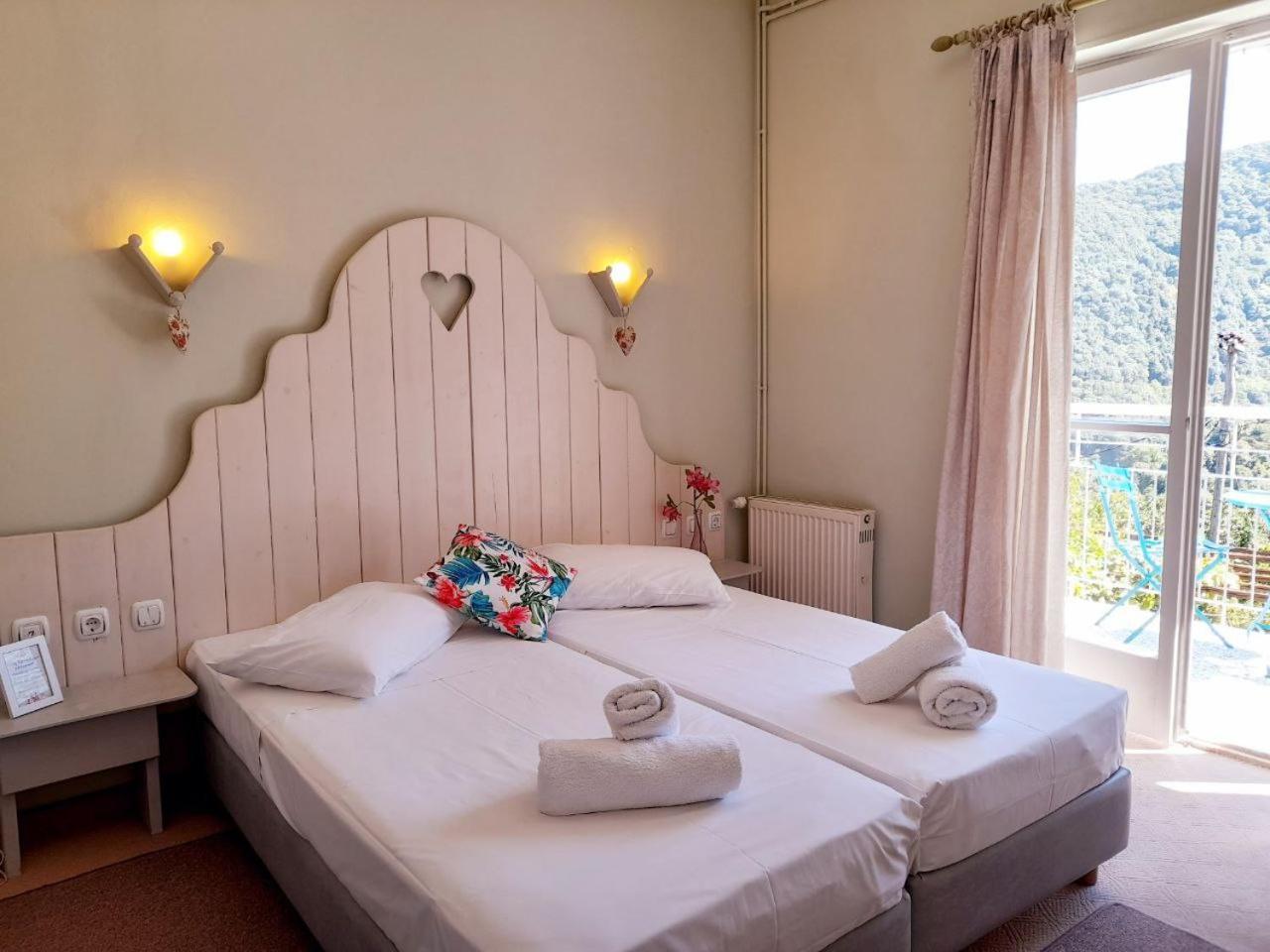 Odos Kentavron Hotel Tsagkarada Buitenkant foto