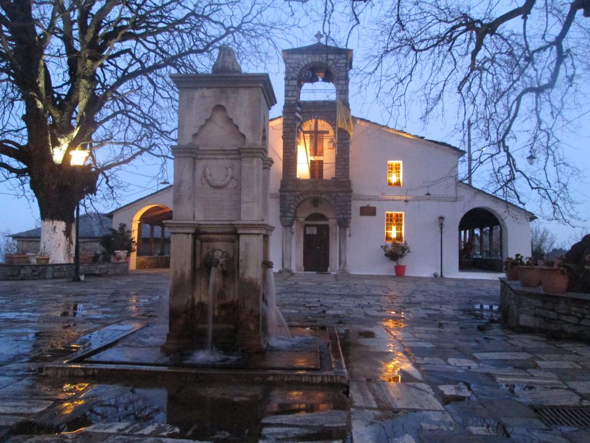 Odos Kentavron Hotel Tsagkarada Buitenkant foto