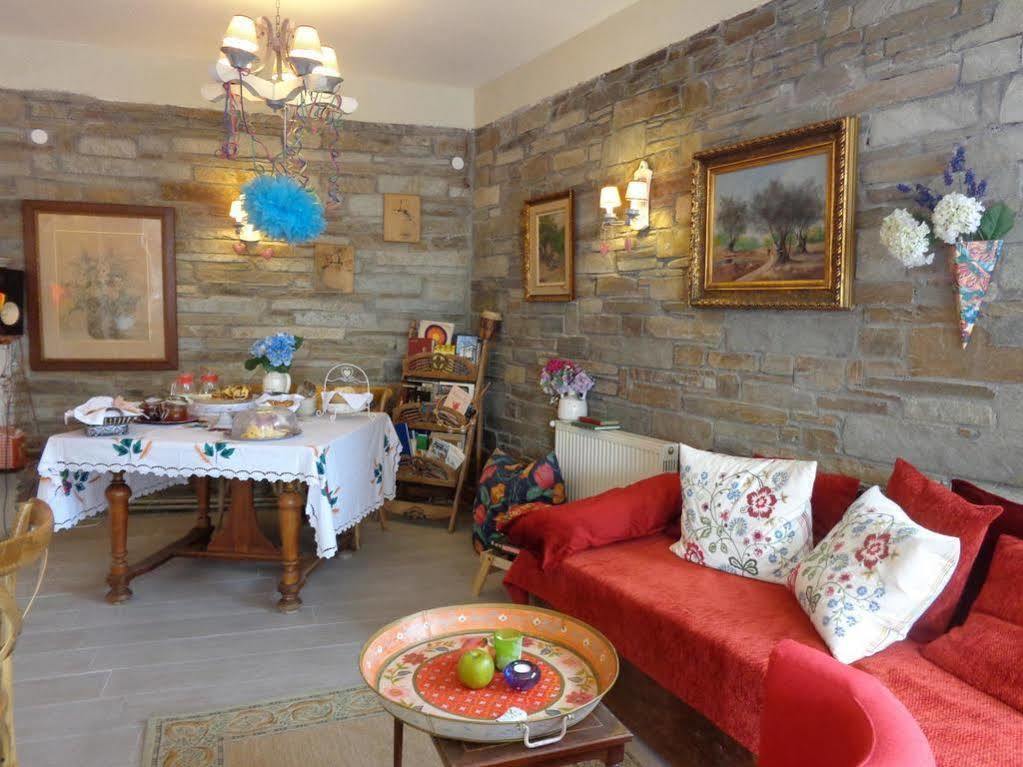 Odos Kentavron Hotel Tsagkarada Buitenkant foto